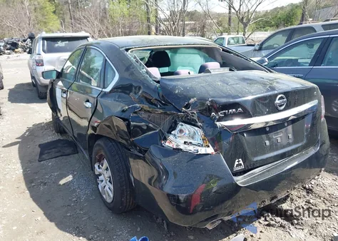 2015 Nissan Altima 2.5/2.5 S/2.5 Sl/2.5 Sv z USA, uszkodzony, nr VIN 1N4AL3AP2FN316557